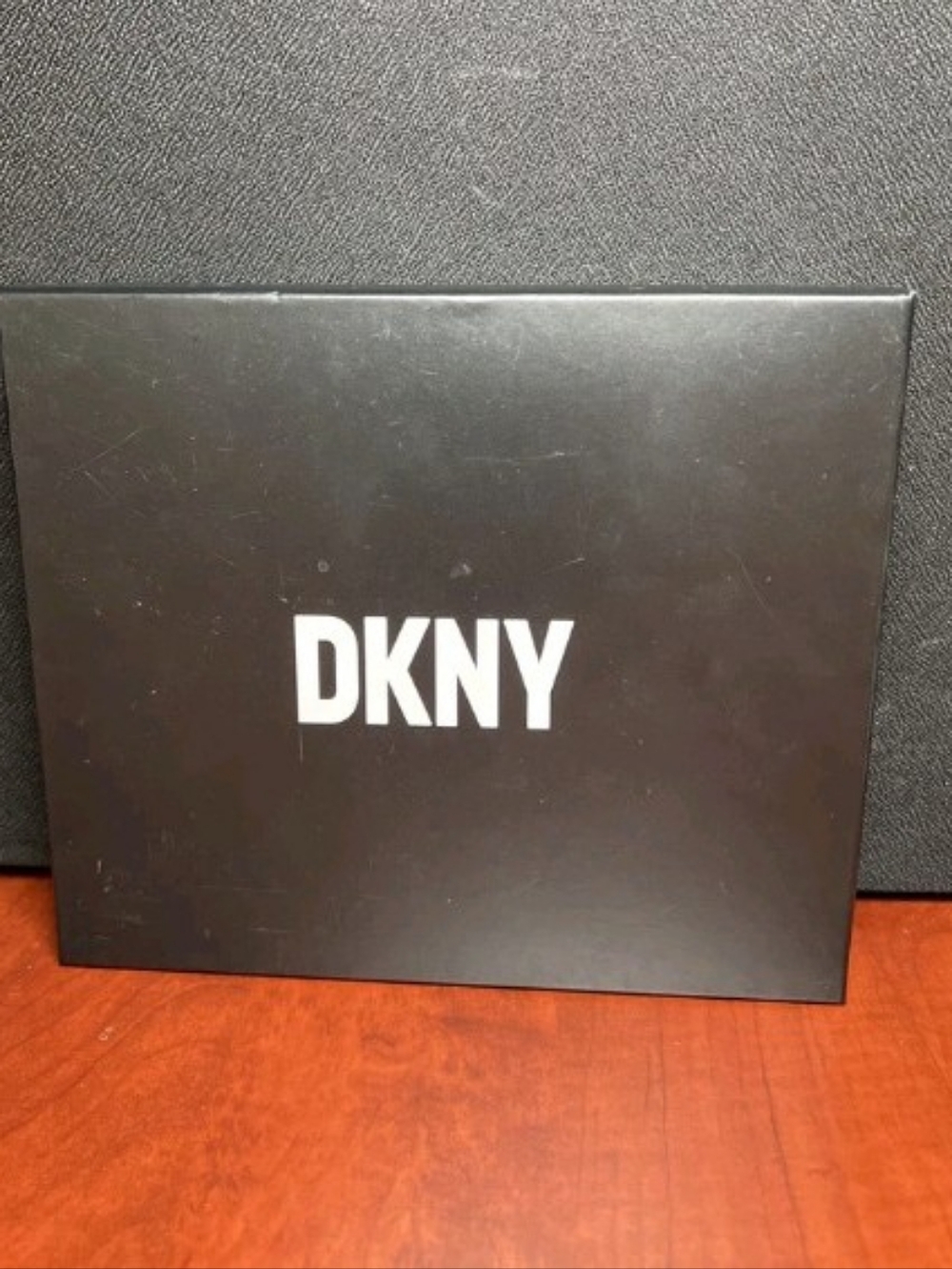 DKNY Black Box with White Logo Center Set 3in 1